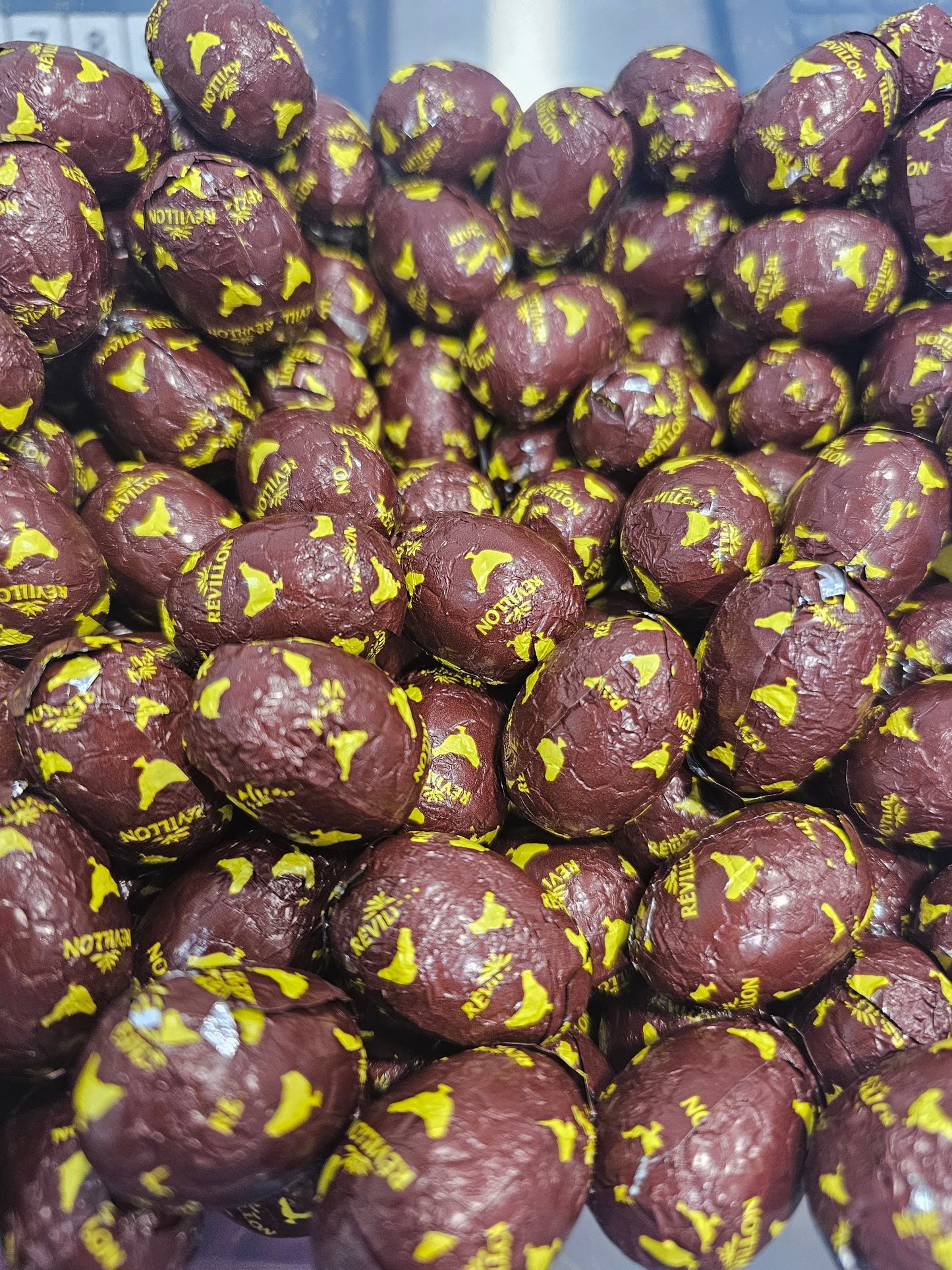 Œufs coeur praliné éclats de noisette 100g